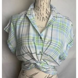 Olivacious plaid crop top